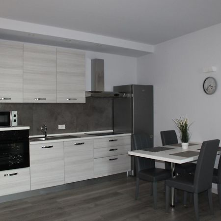 Casa Lalla In Centro Storico A Bergamo Bagian luar foto