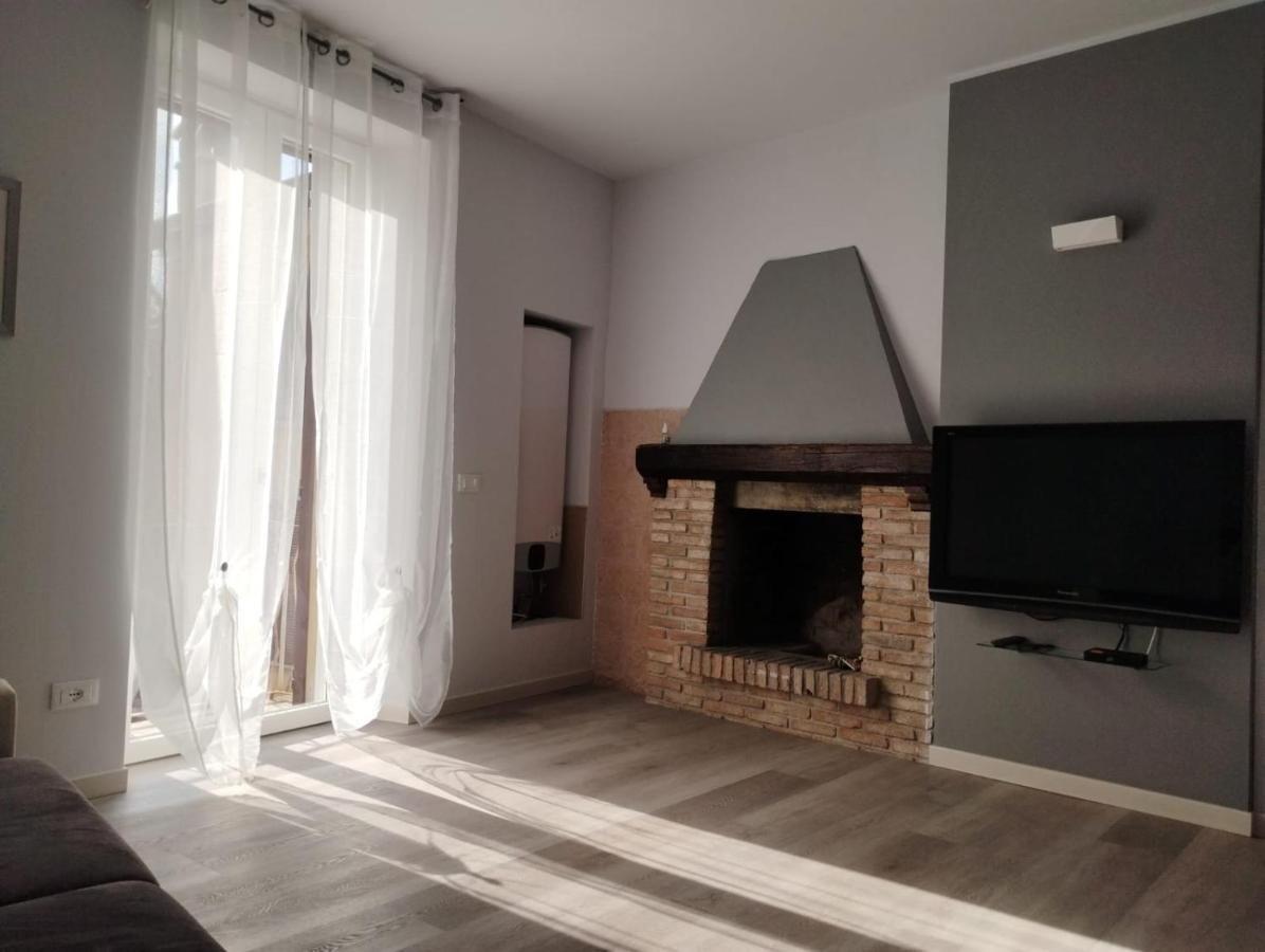 Casa Lalla In Centro Storico A Bergamo Bagian luar foto